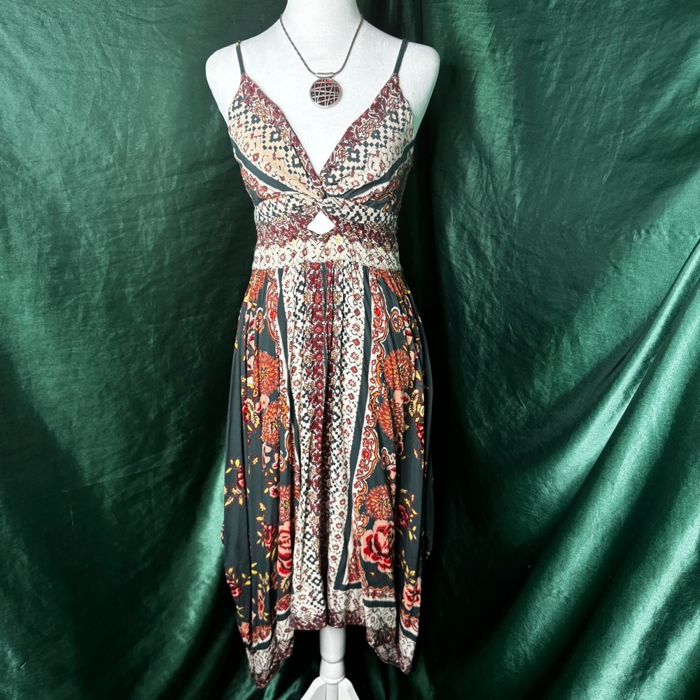 (M) Angie Twist Front Midi Bohemian Dress